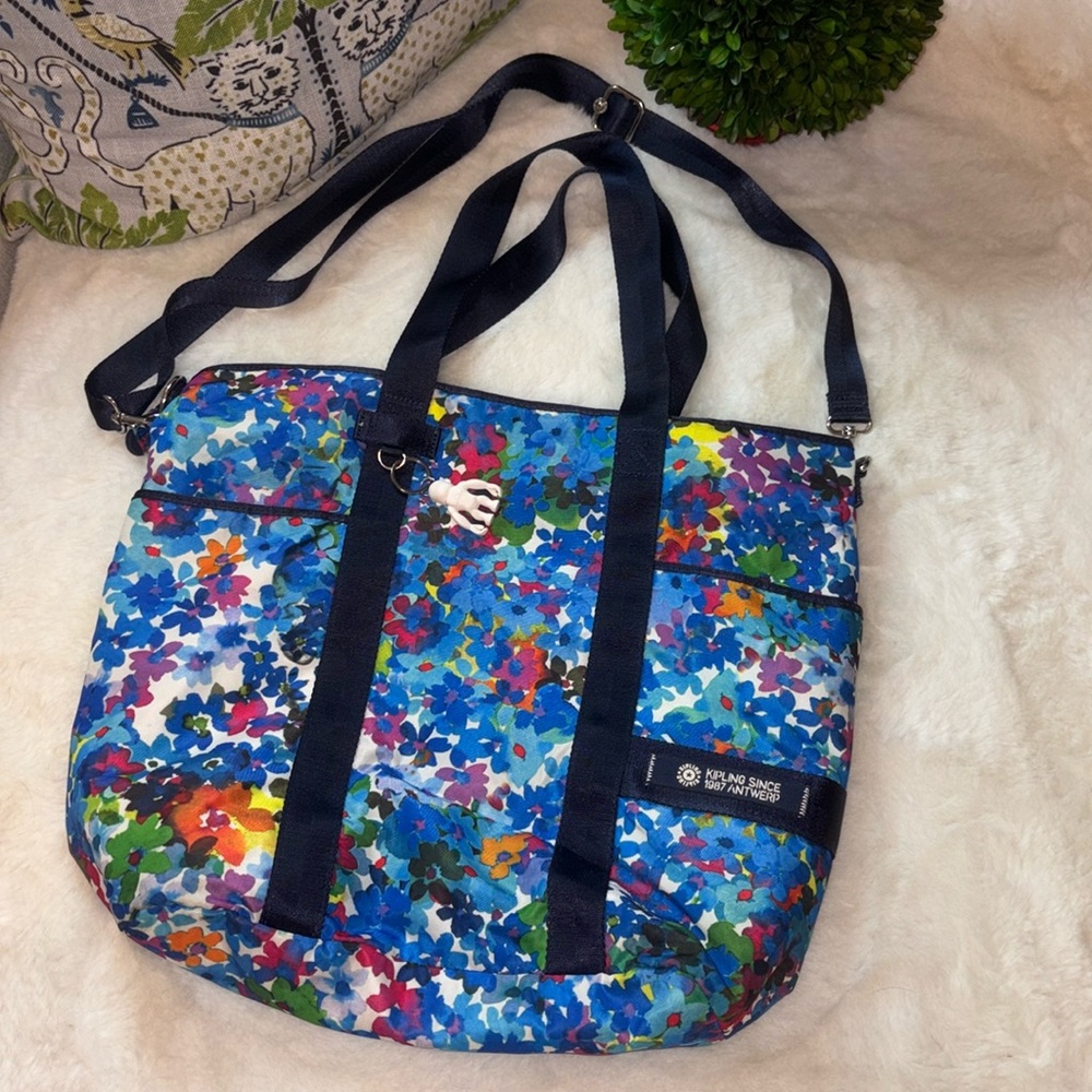 Kipling Colorful Large Tote Bag w/White Gorilla Charm Excellent Condition!